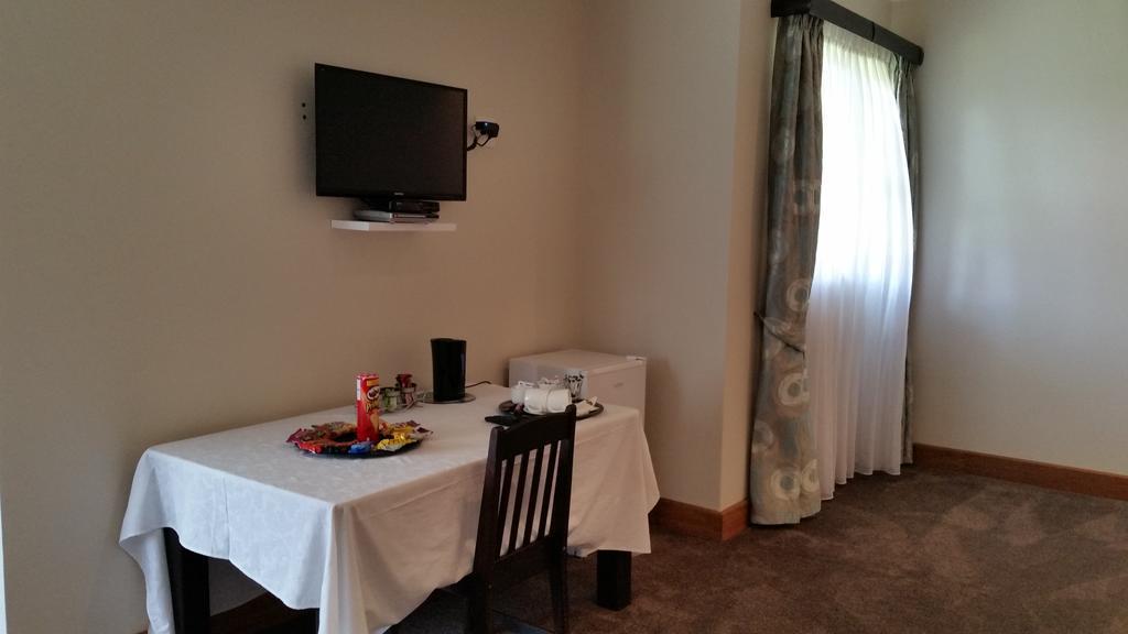 6 On Acacia Bed & Breakfast Johannesburg Rom bilde