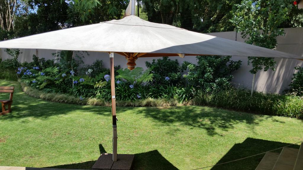 6 On Acacia Bed & Breakfast Johannesburg Eksteriør bilde