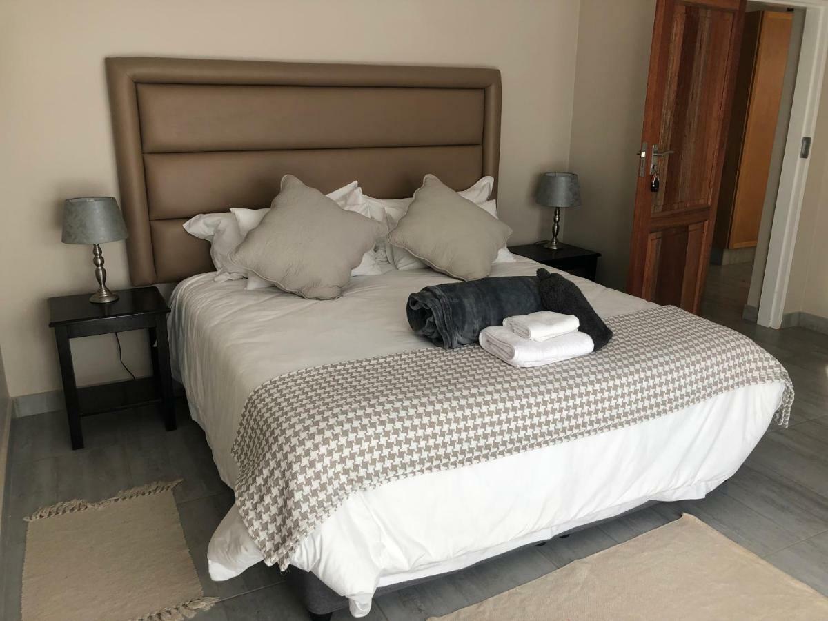 6 On Acacia Bed & Breakfast Johannesburg Eksteriør bilde